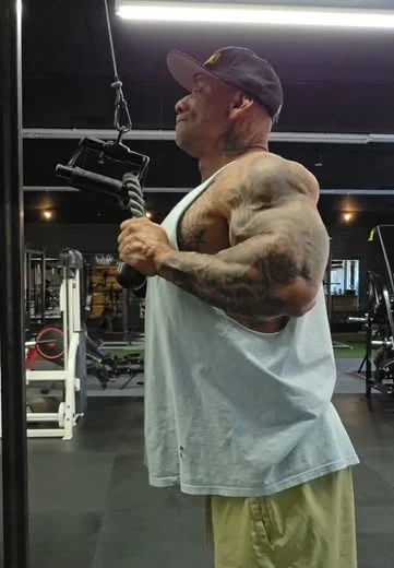 Triceps, prep season, Tone